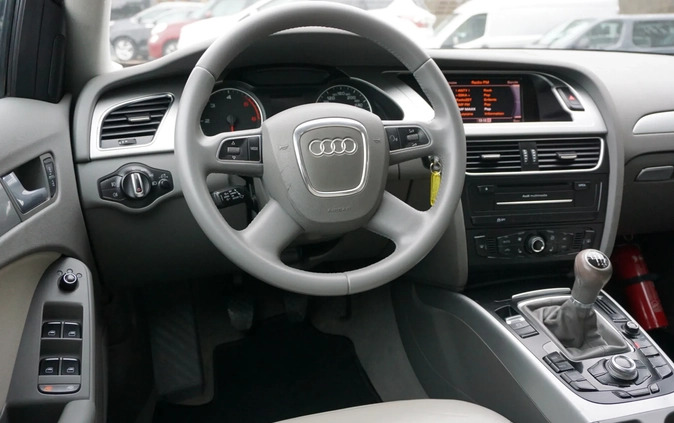 Audi A4 cena 35900 przebieg: 256000, rok produkcji 2011 z Gorzów Wielkopolski małe 232